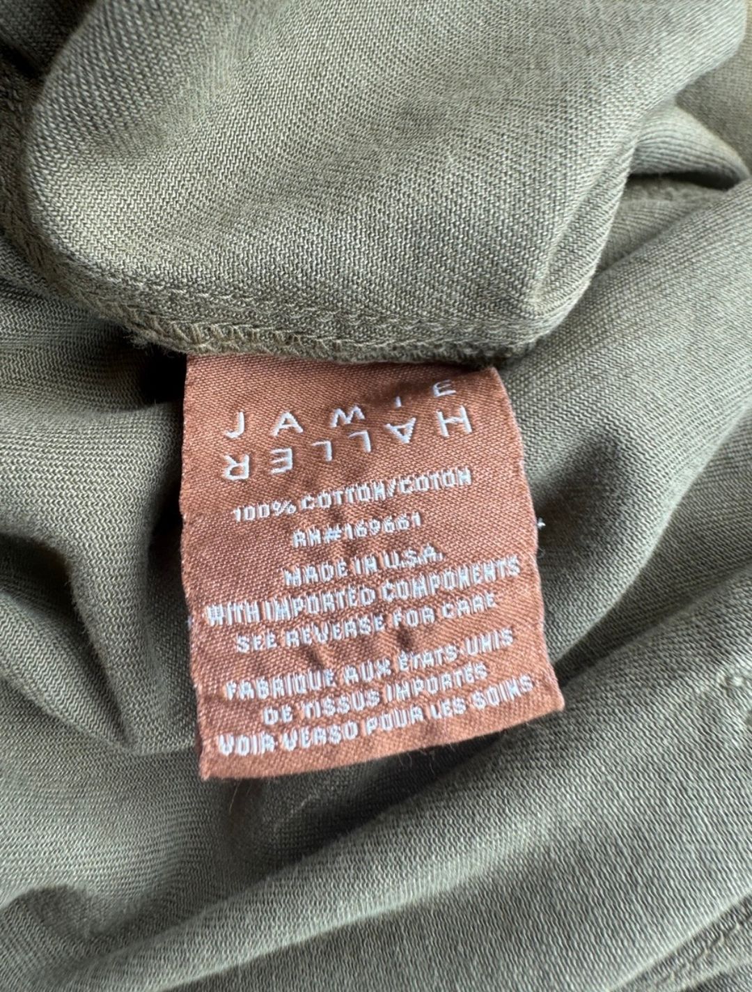 The Pleat Short in Tan