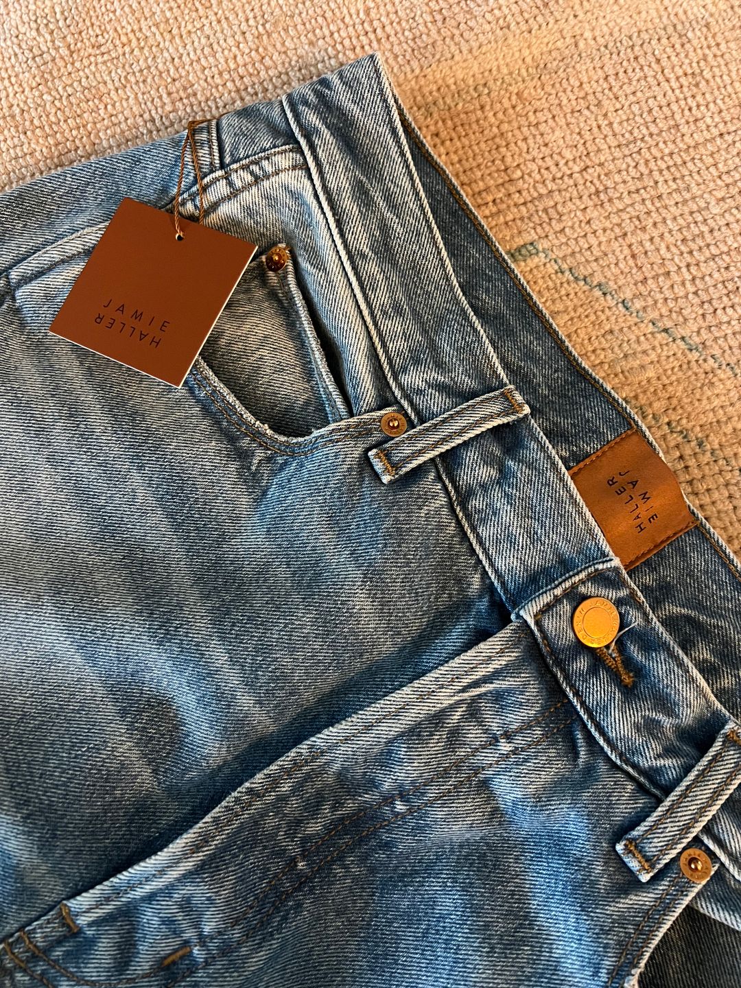 The Bell Crop in bleached indigo