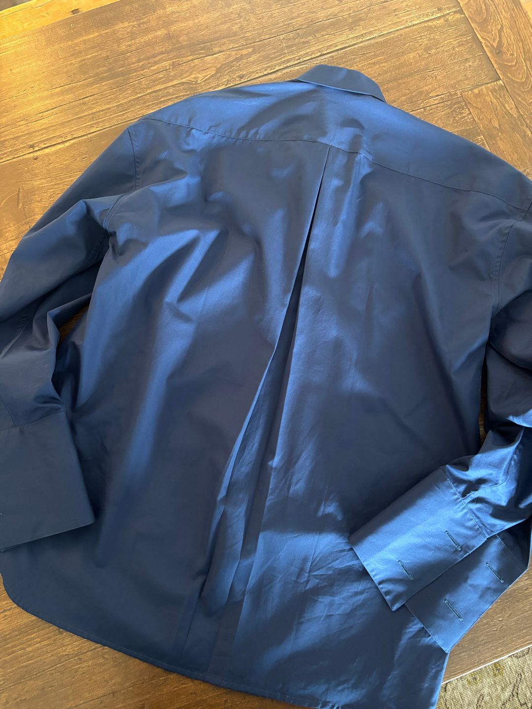 INES OVERSIZED TUXEDO SHIRT IN NAVY