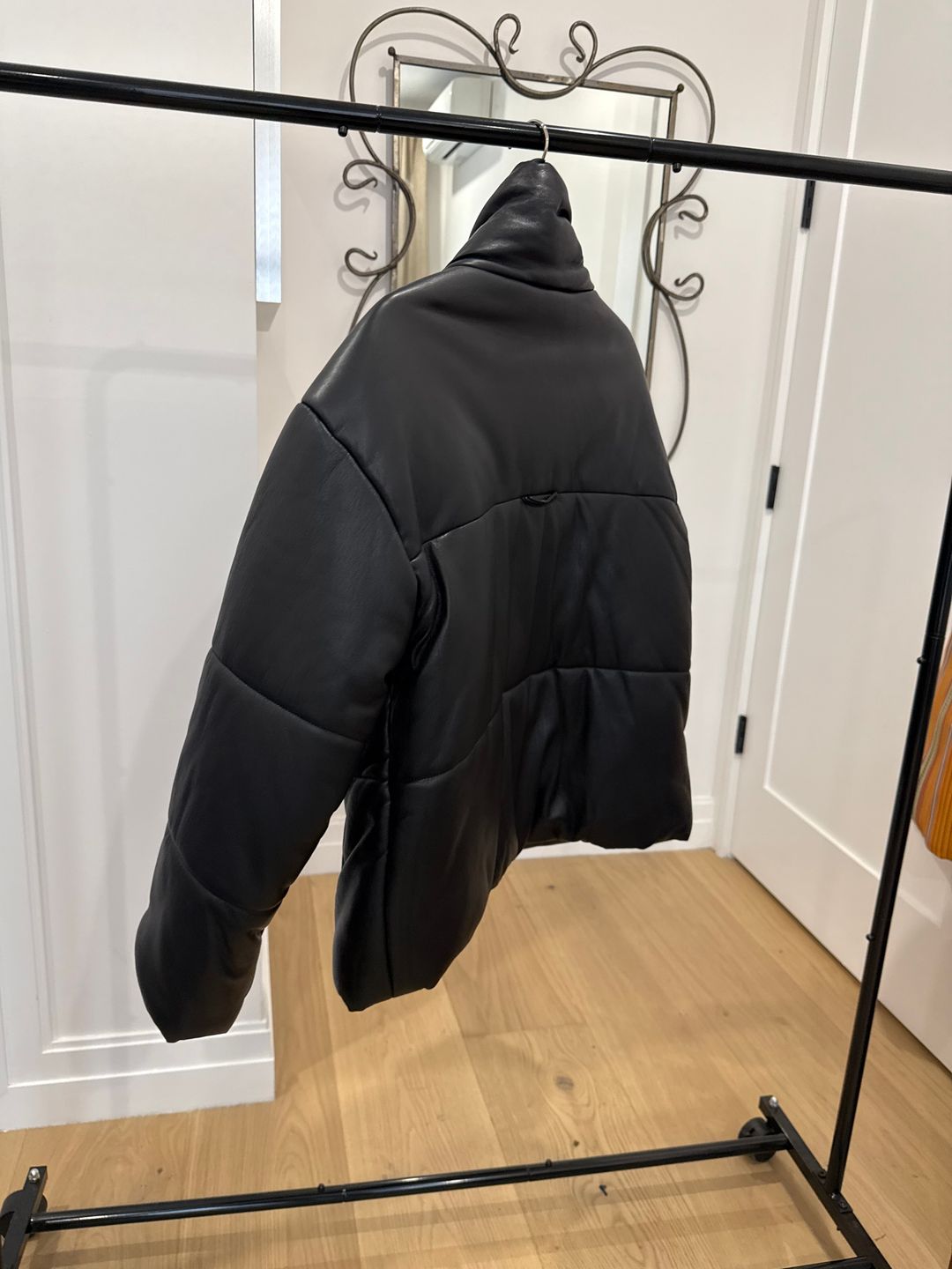 Hide - Okobor™ Alt-Leather Puffer Jacket - Black