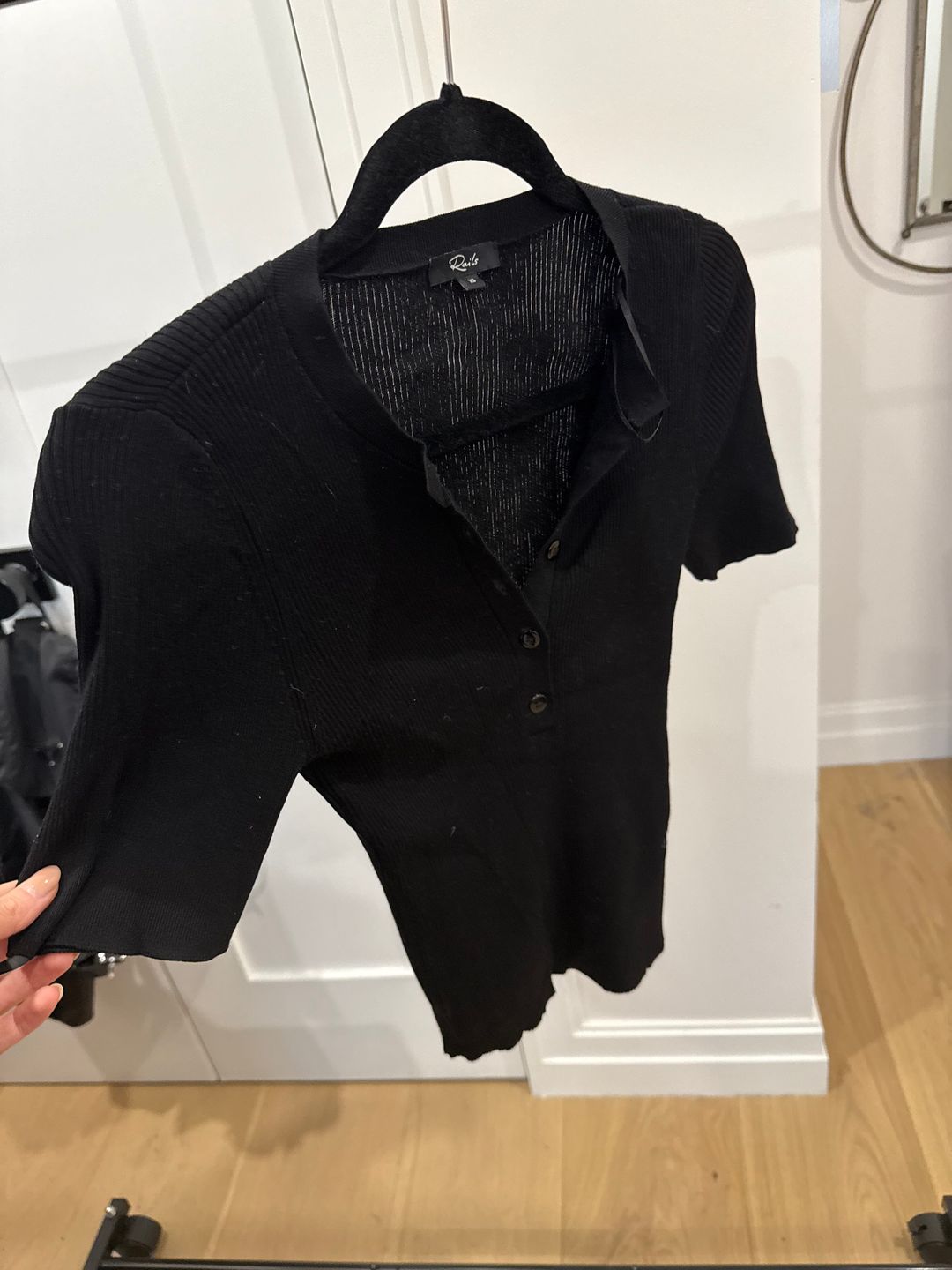 Black Ribbed Short Sleeve Top