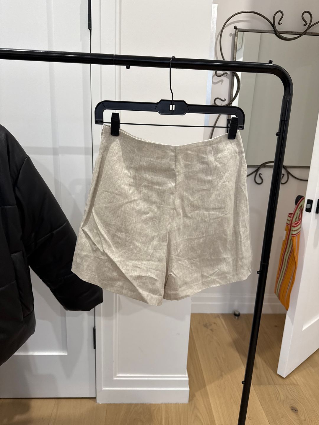 Jesse Natural Linen Short