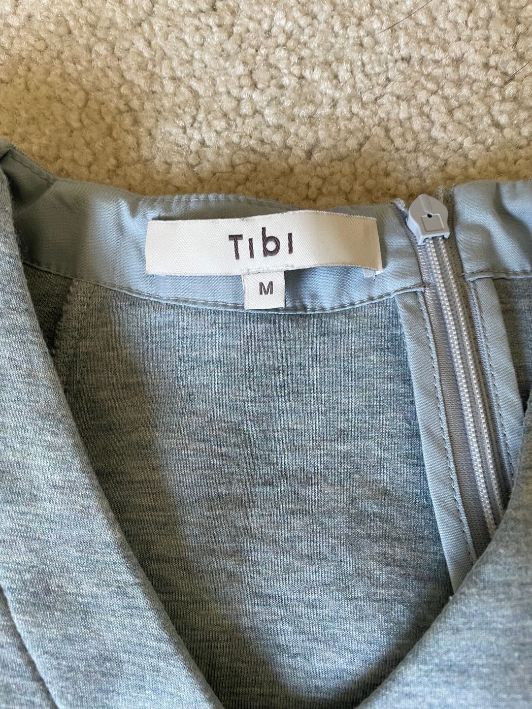 Bonded Viscose Easy V-Neck