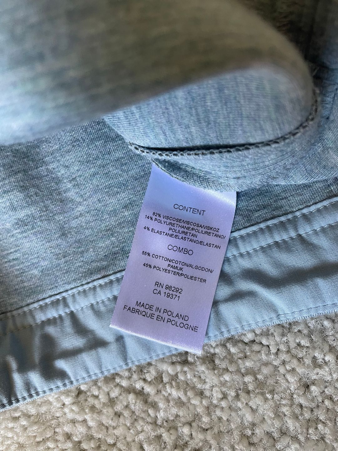 Bonded Viscose Easy V-Neck