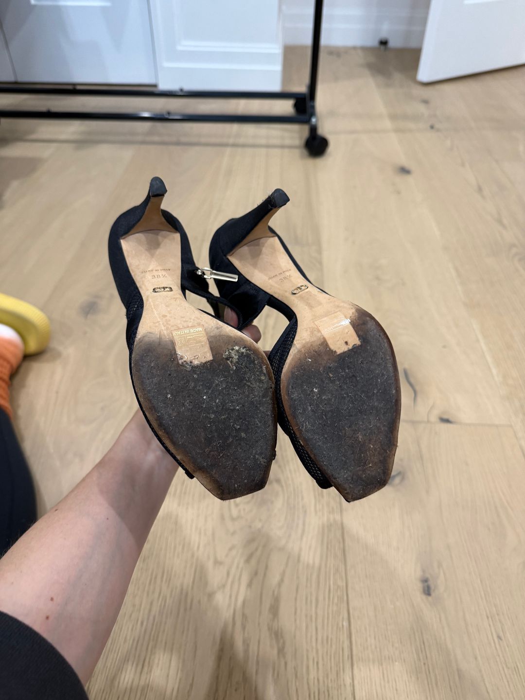 High Heel Mesh Black Pumps