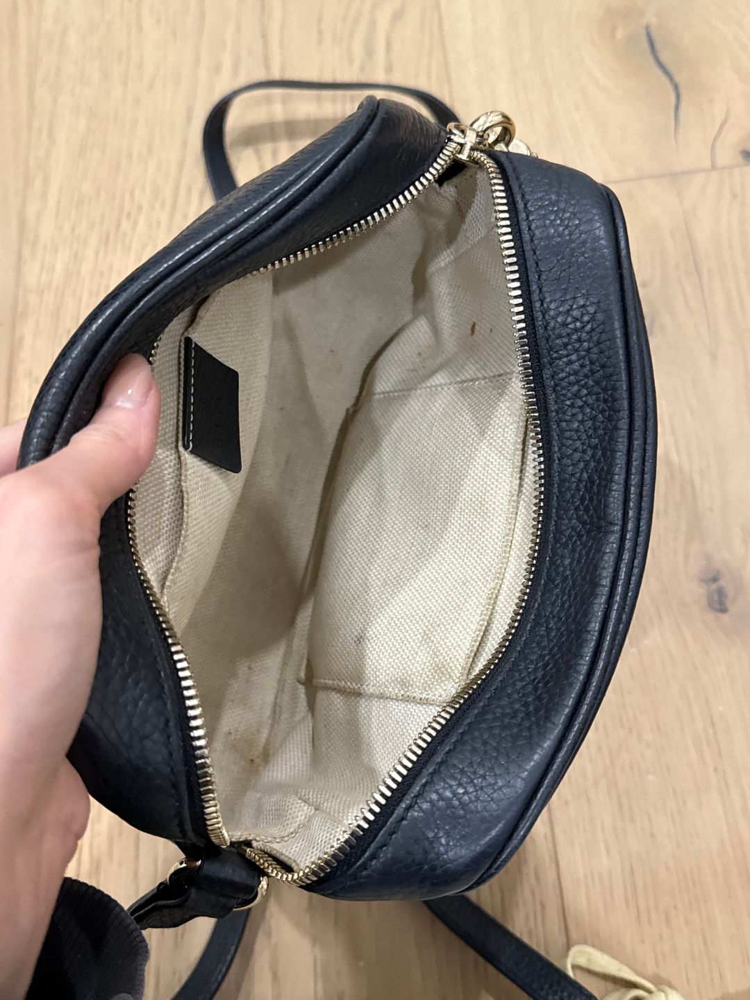 Pebbled Calfskin Small Soho Disco Bag Black