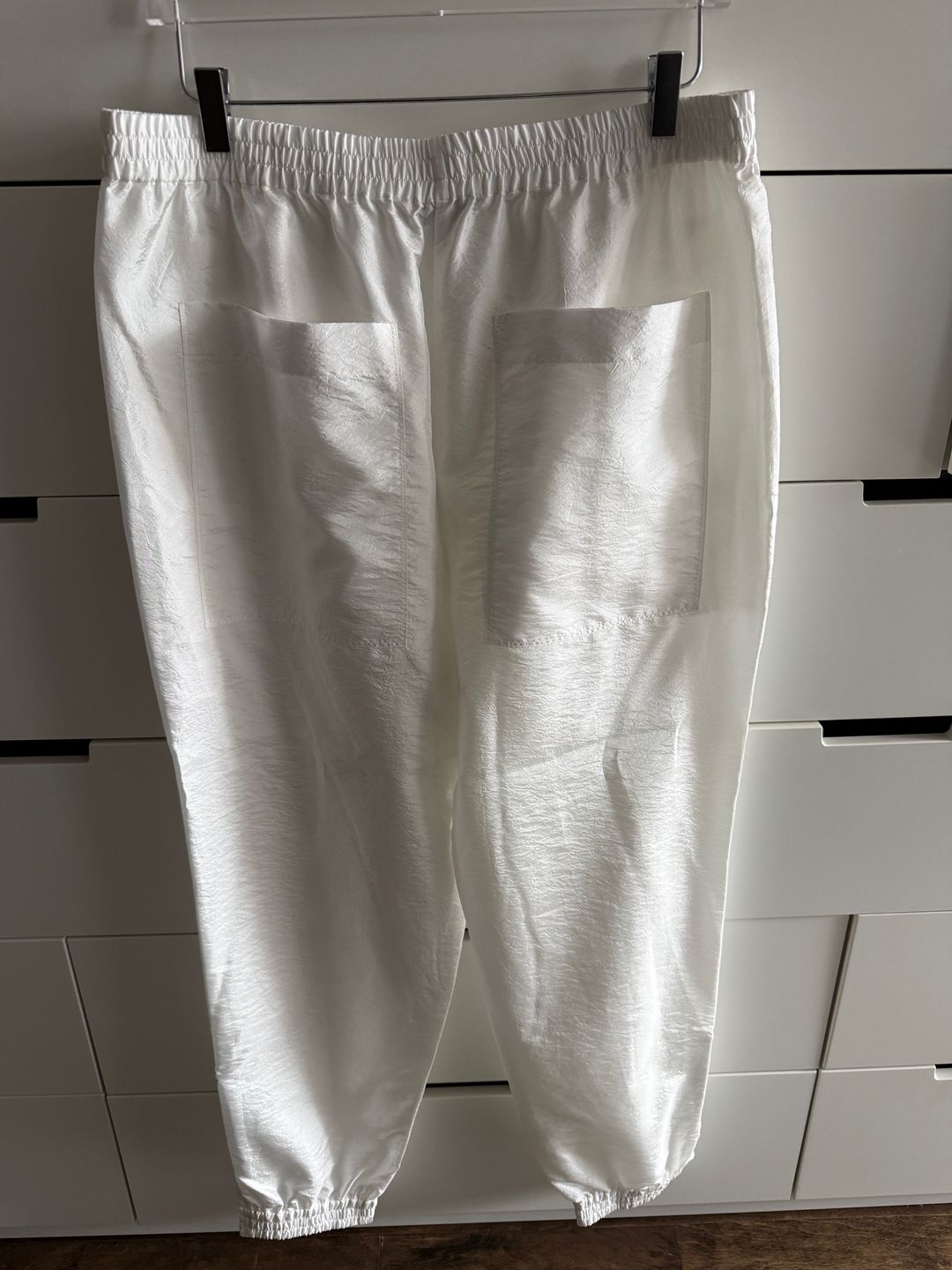 Crispy Nylon Kat Jogger