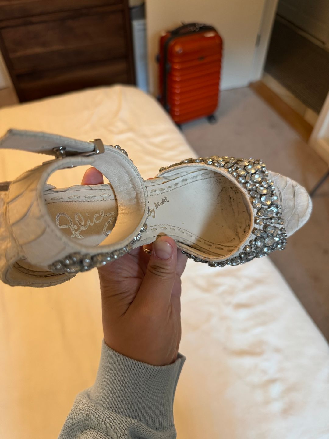 NWT Alice + Olivia Crystal off white peep toe heel with ankle strap 