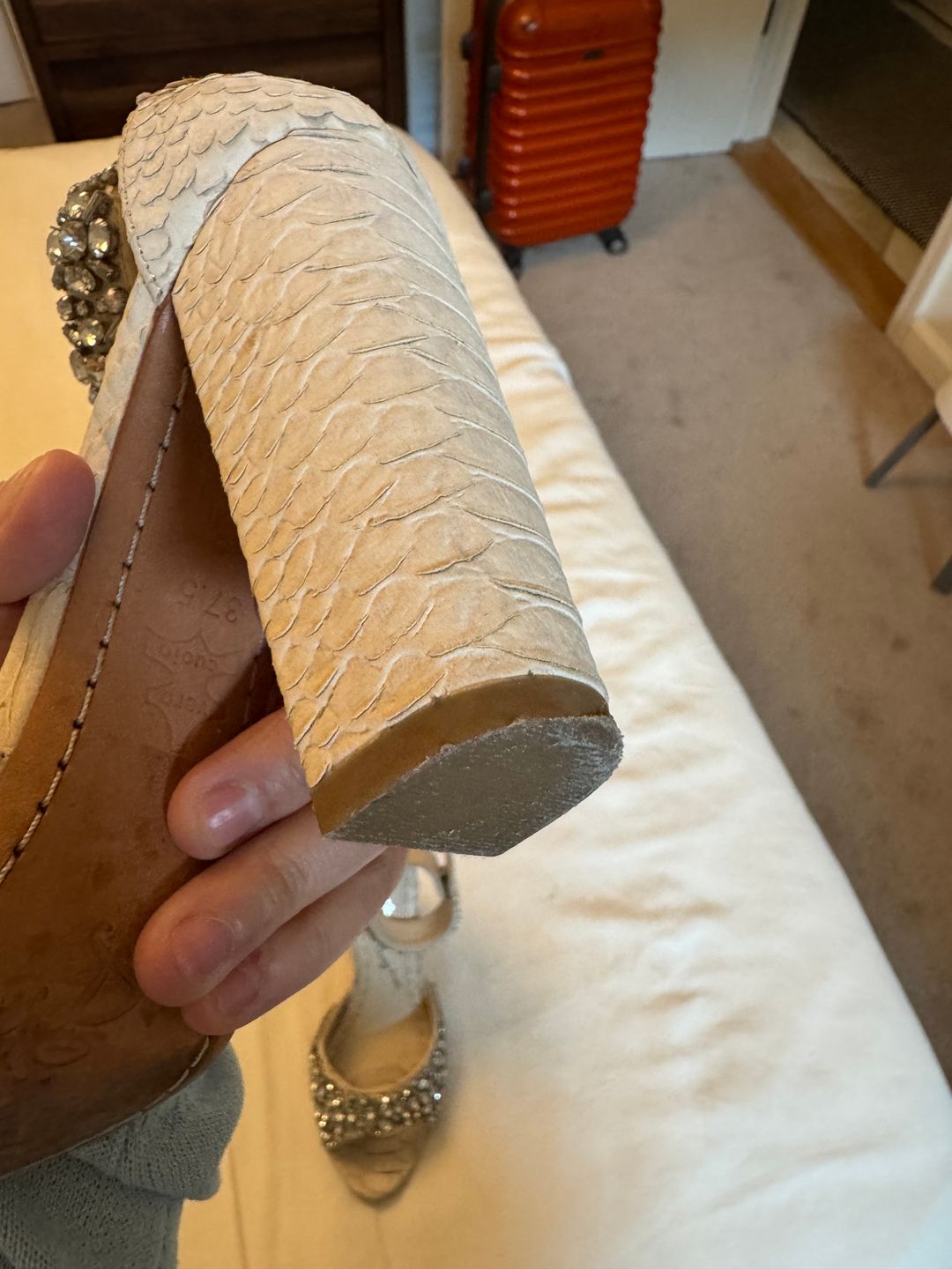 NWT Alice + Olivia Crystal off white peep toe heel with ankle strap 