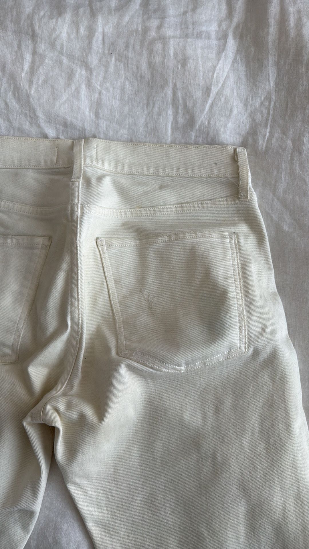 White crop jeans