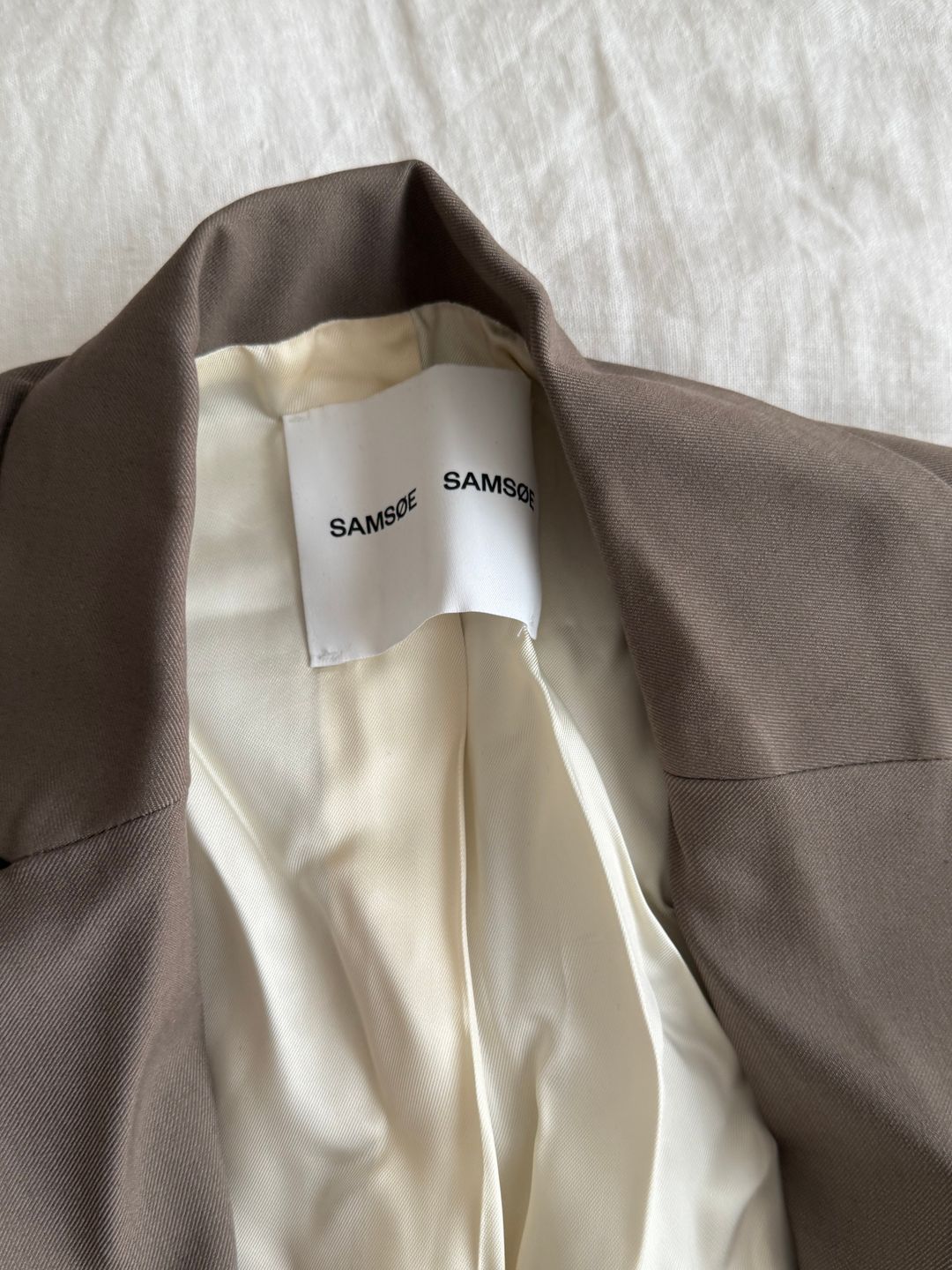 blazer 14473 in taupe
