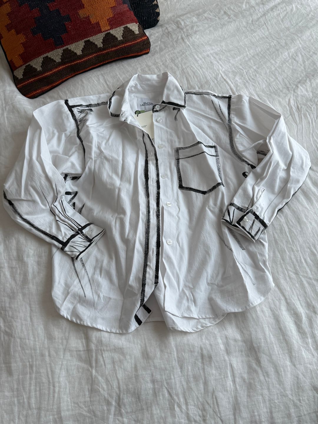 Studio Shirt in White (Unisex)