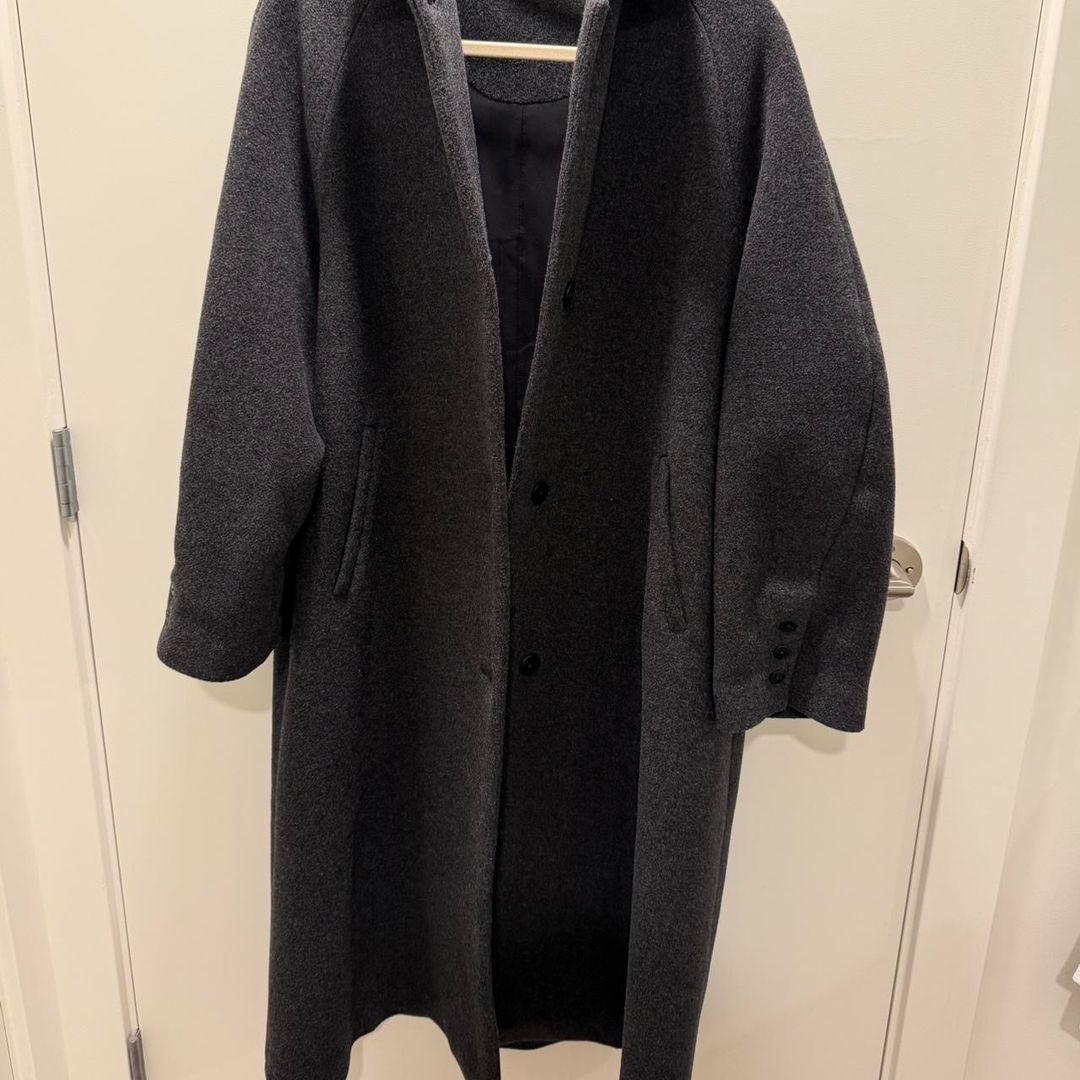 Grey wool and cashmere coat