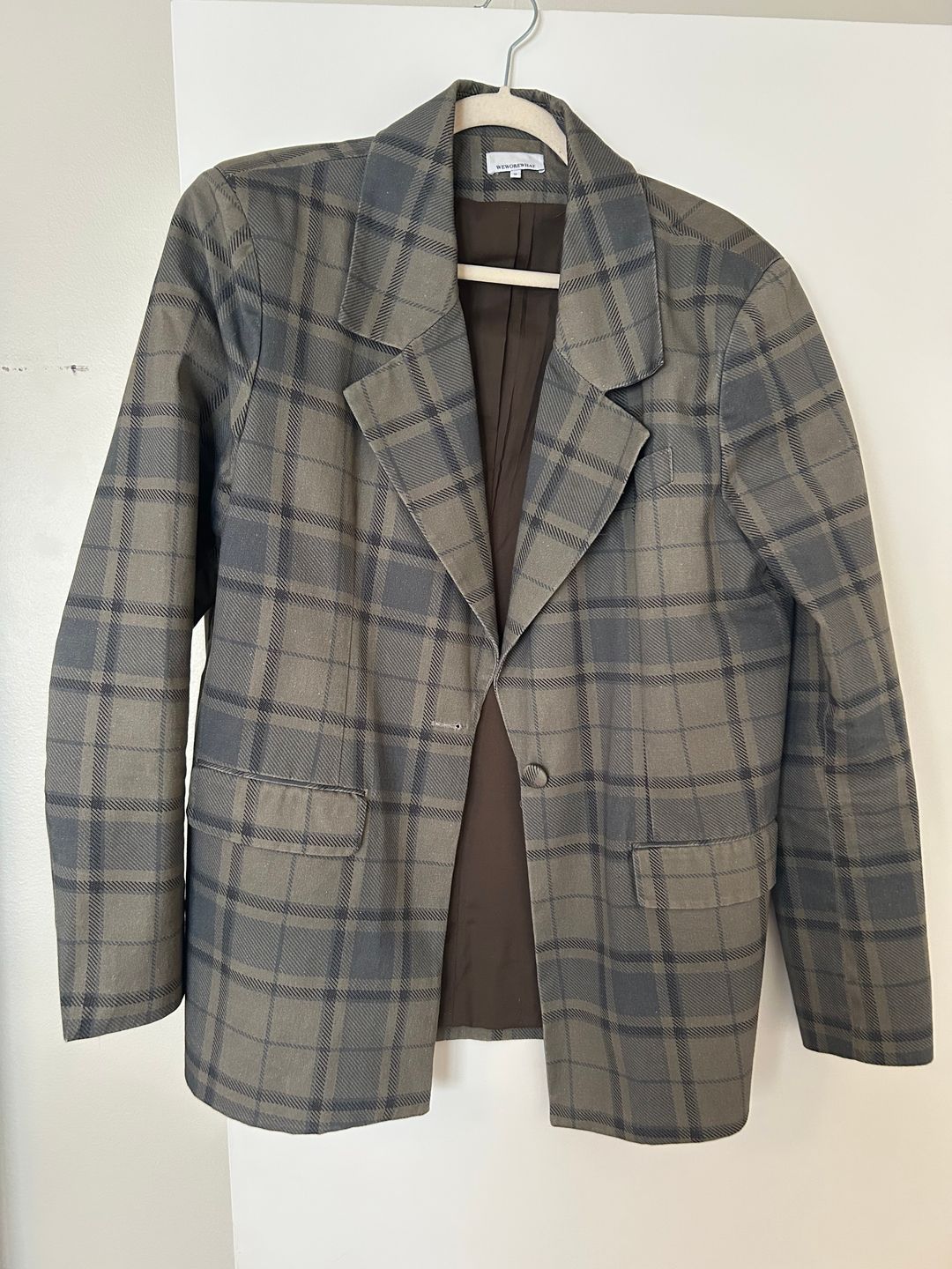 Plaid Blazer in Cool Plaid