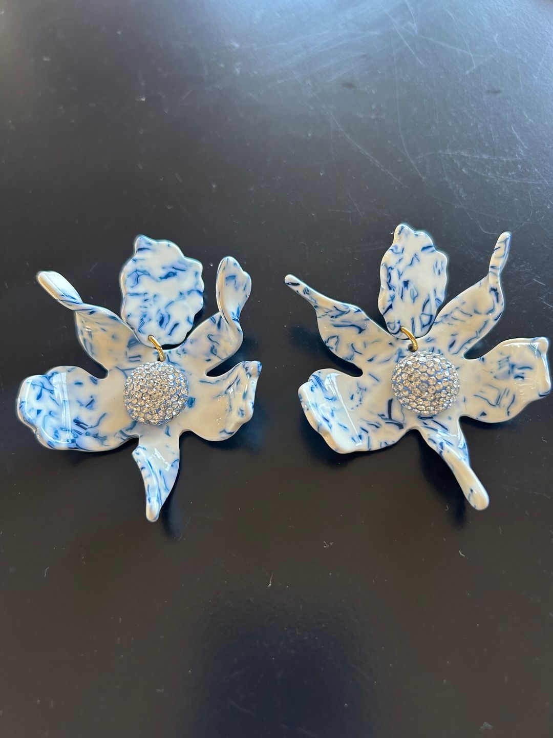 DELFT CRYSTAL LILY EARRINGS
