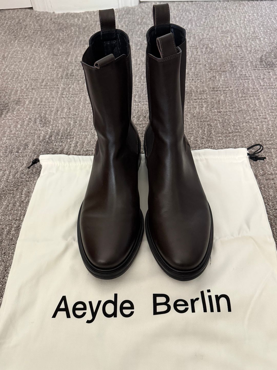 Jack Chelsea Boots