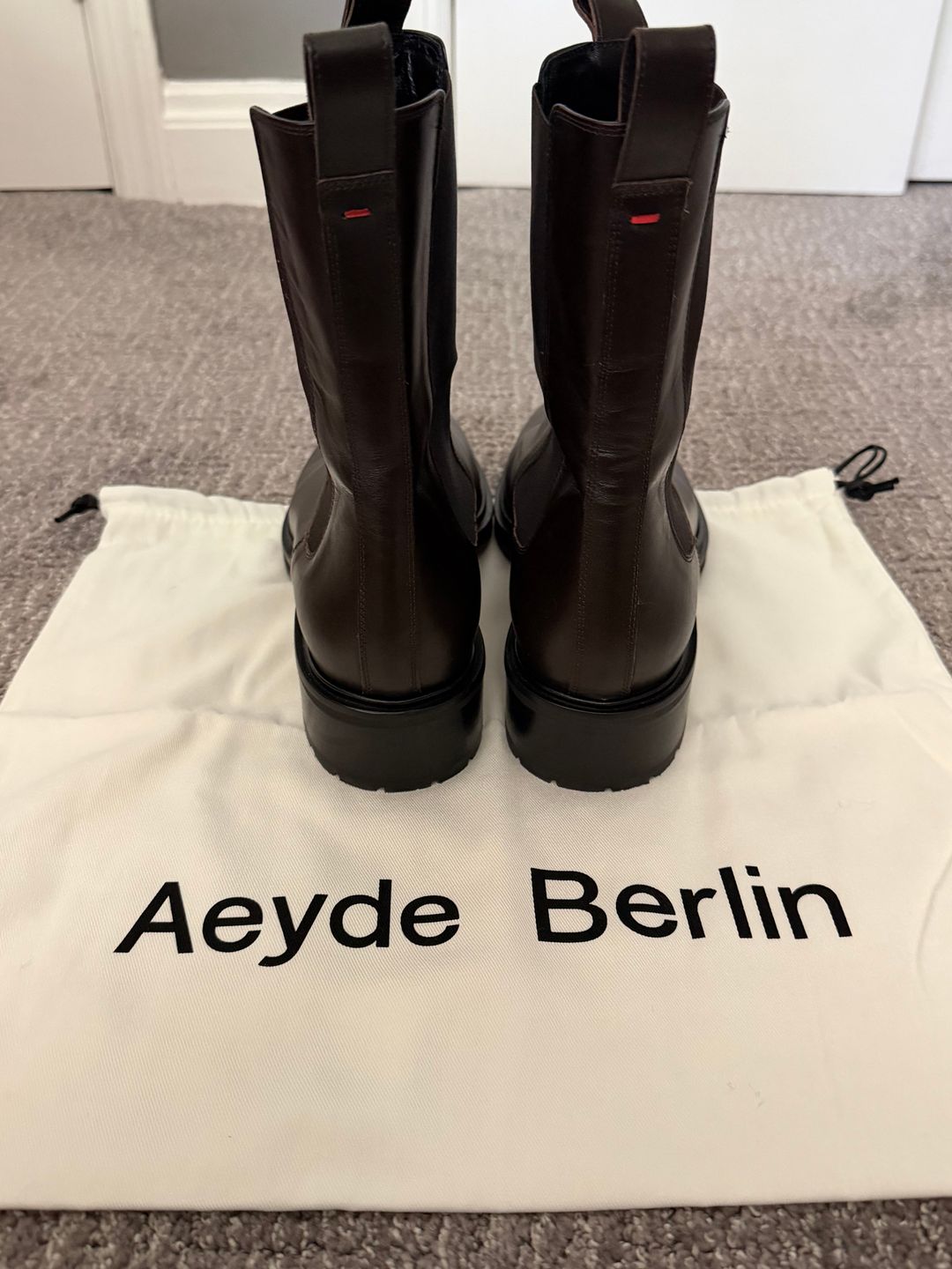Jack Chelsea Boots