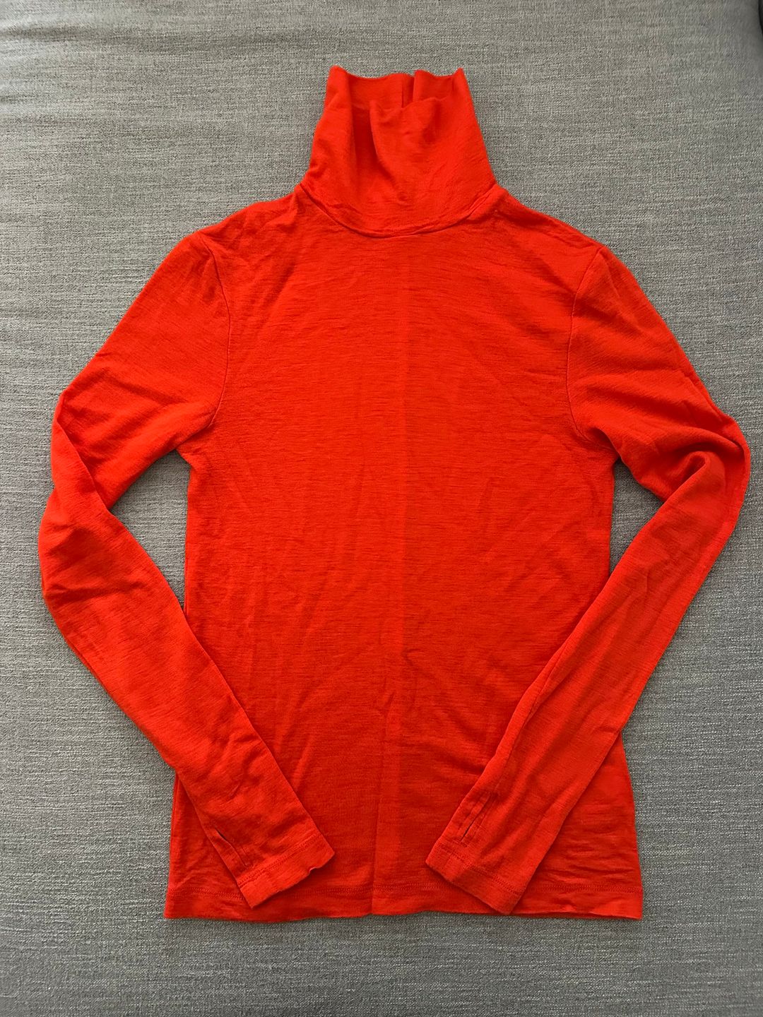 MERINO WOOL TURTLENECK DRESS