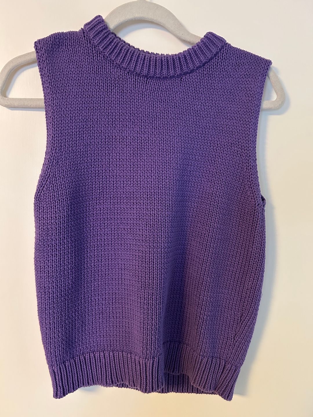 Purple knitted sleeveless sweater