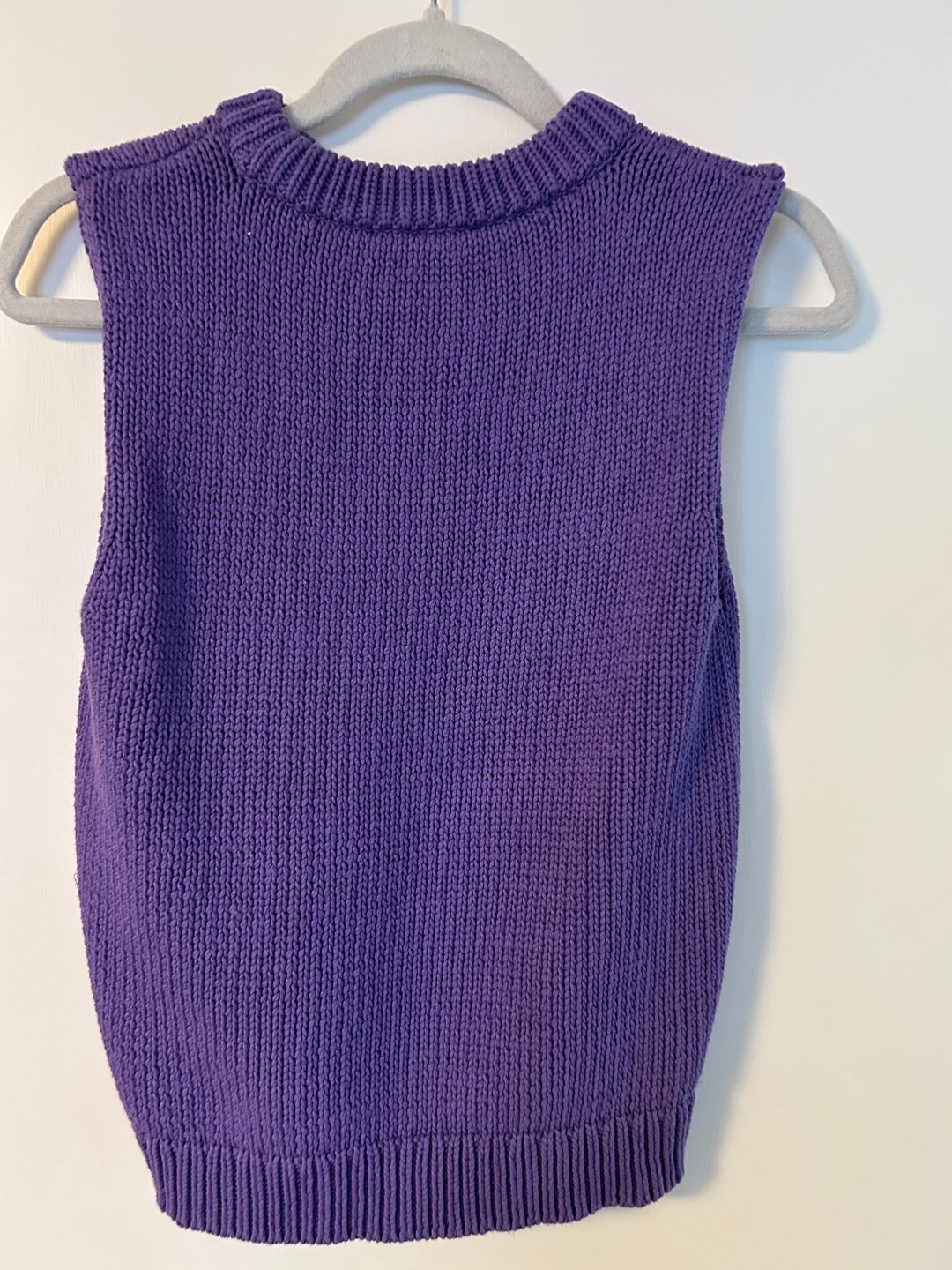 Purple knitted sleeveless sweater