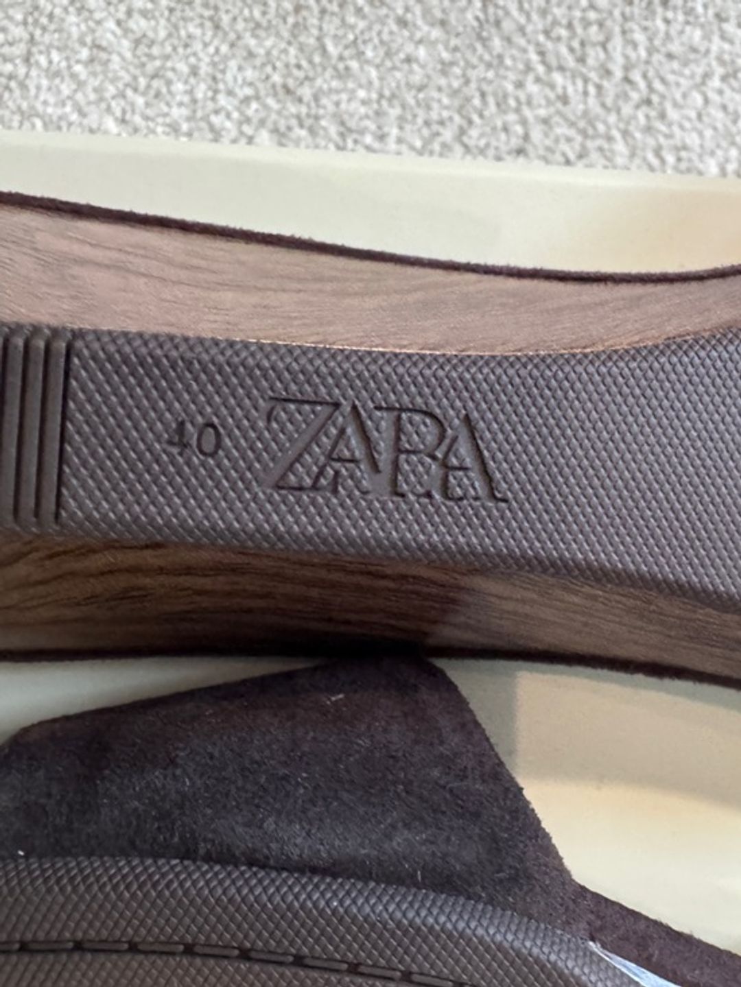 NWT Zara Wedge Sandal in Brown Suede