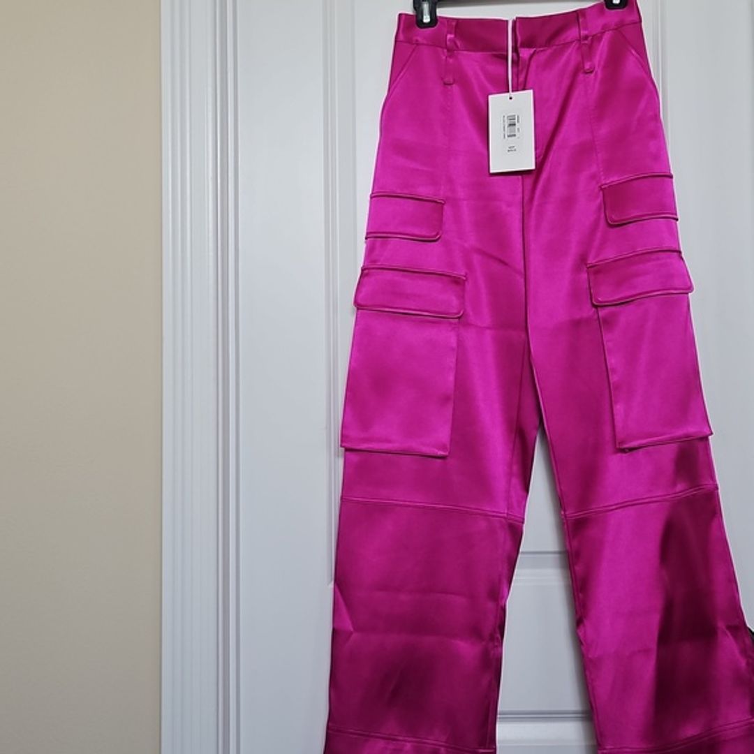 NWT Frame Relaxed Straight Cargo Pants