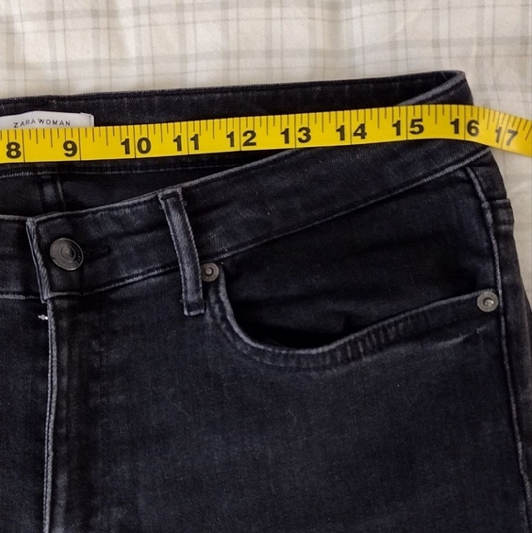 Zara Flared Denim Jeans
