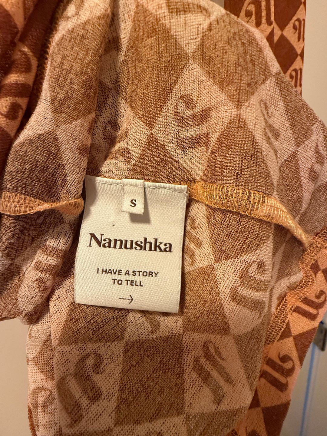 Hanny Cutout Turtleneck Top