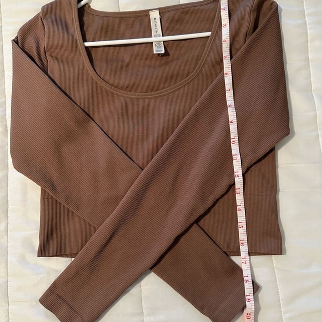 Athleta Ribbed Long Sleeve Scoop Neck Top