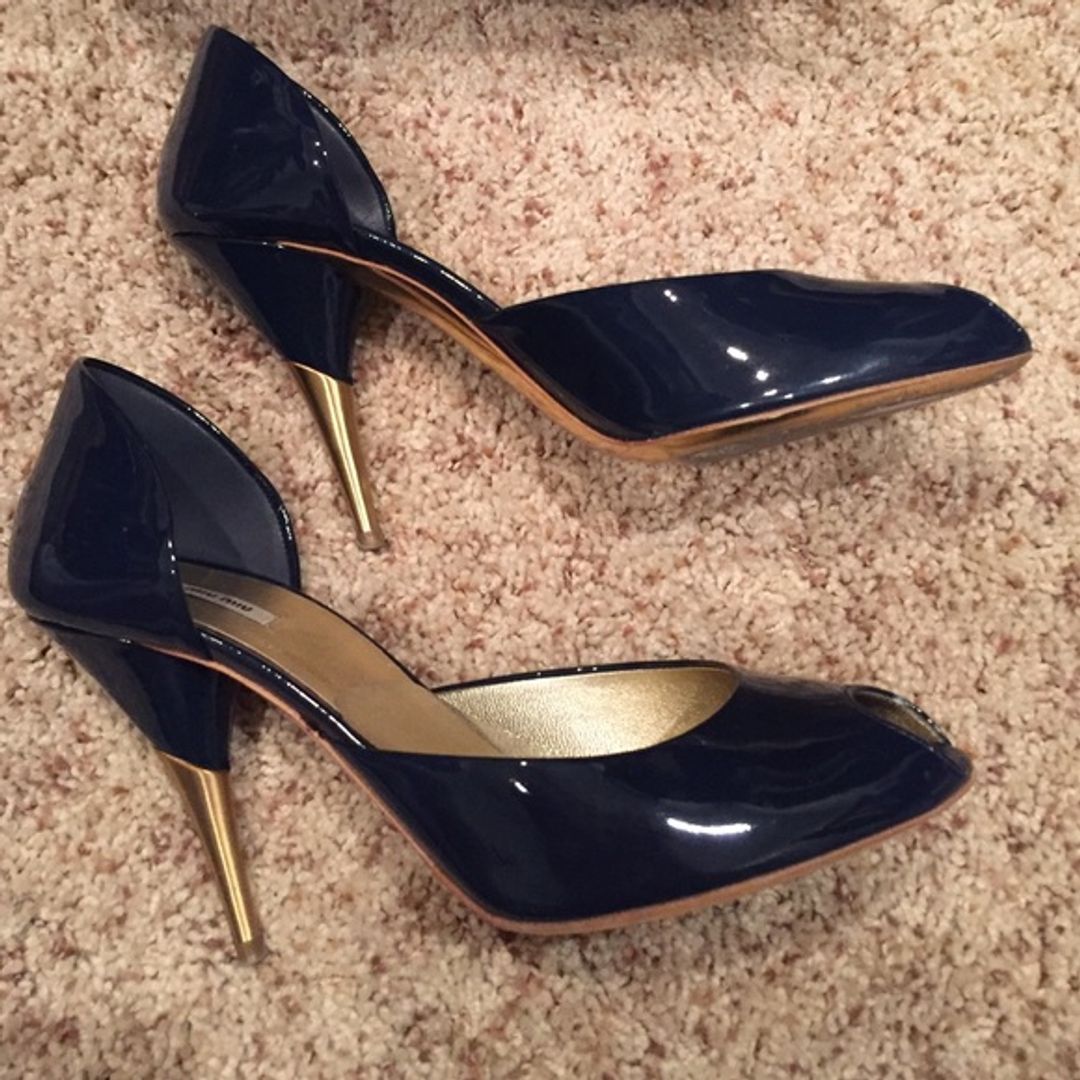 Miu Miu Vernice Gold Bluette Navy Patent Leather