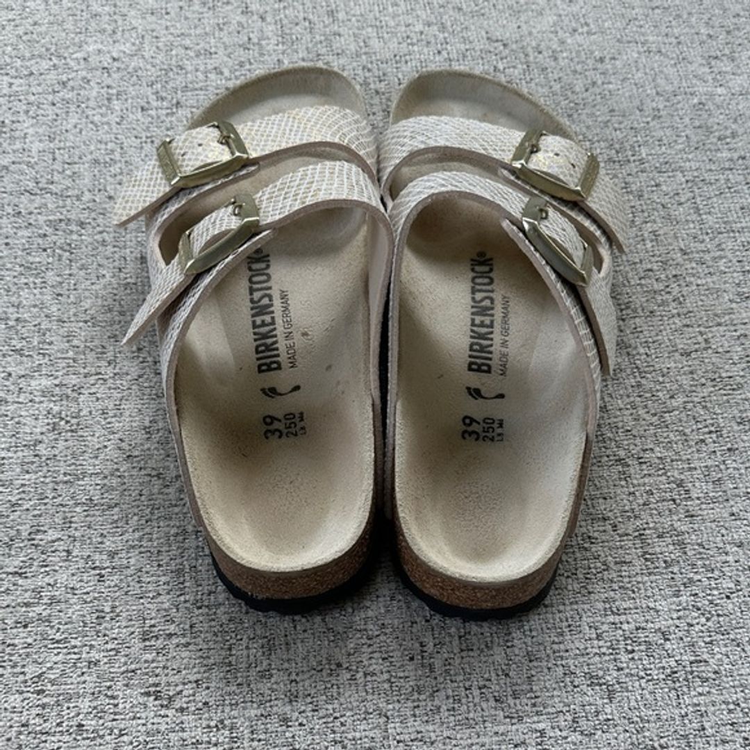 Birkenstock Arizona Textured Cream & Gold Sandals