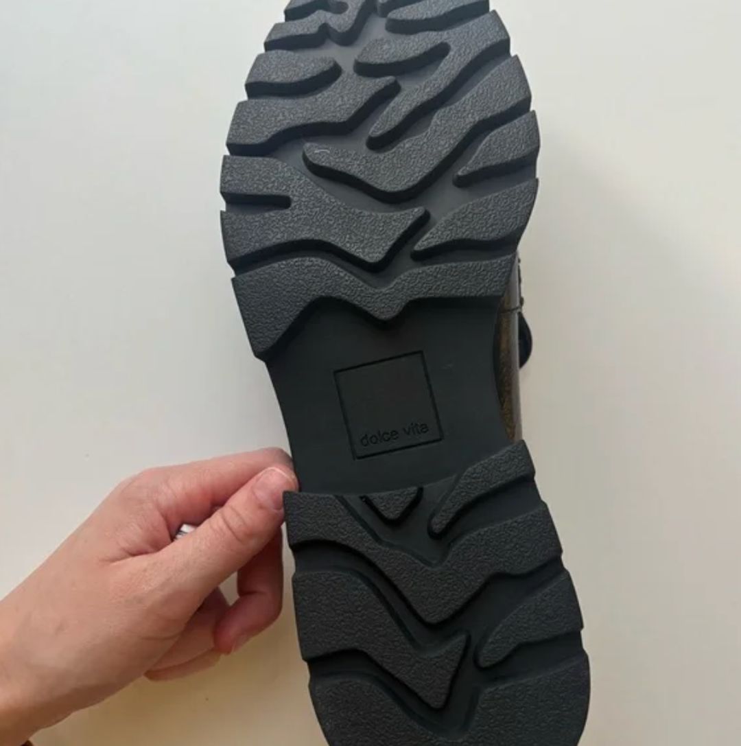 NWT Dolce Vita Elias Chunky Loafers