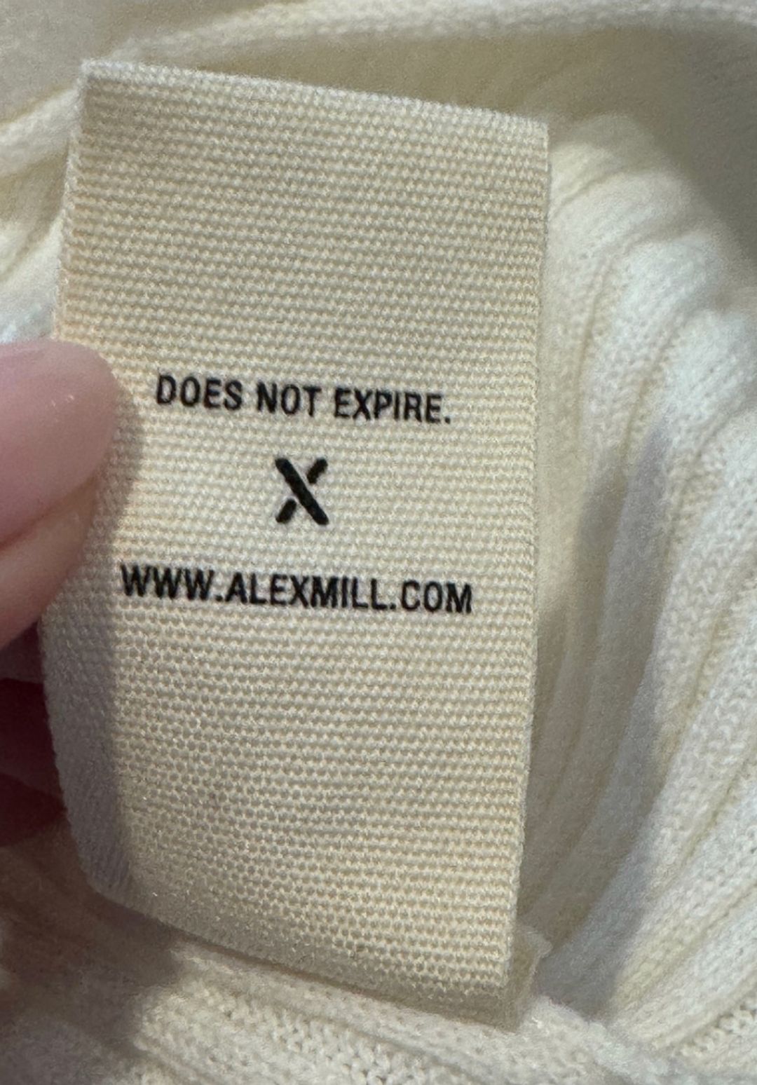 Alex Mill Ribbed Crew Neck Sweater in Ivory 95% Cotton 5% Cashmere