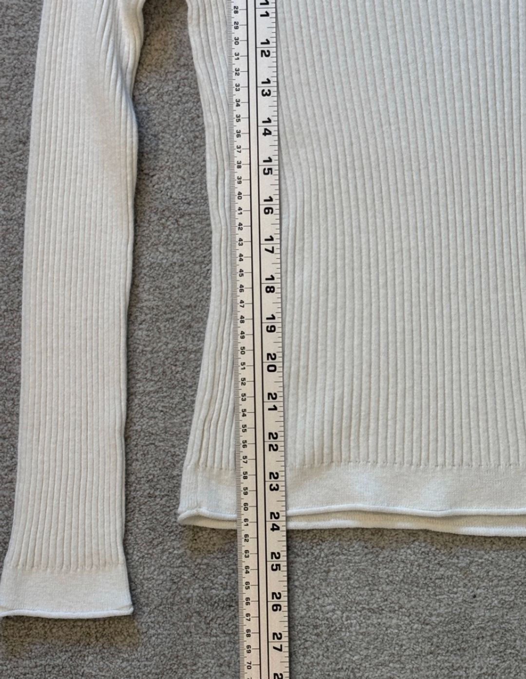 Alex Mill Ribbed Crew Neck Sweater in Ivory 95% Cotton 5% Cashmere