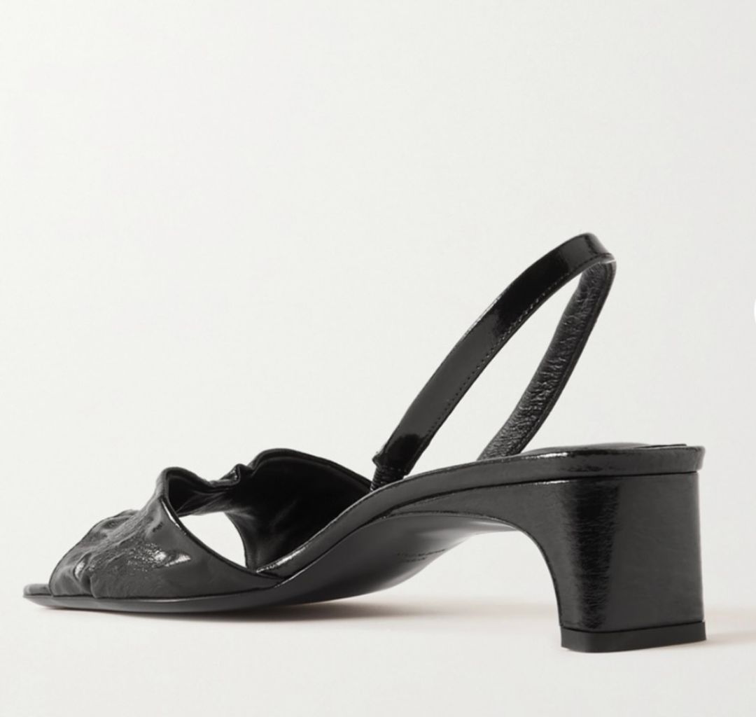 The Gathered Scoop-Heel Sandal black