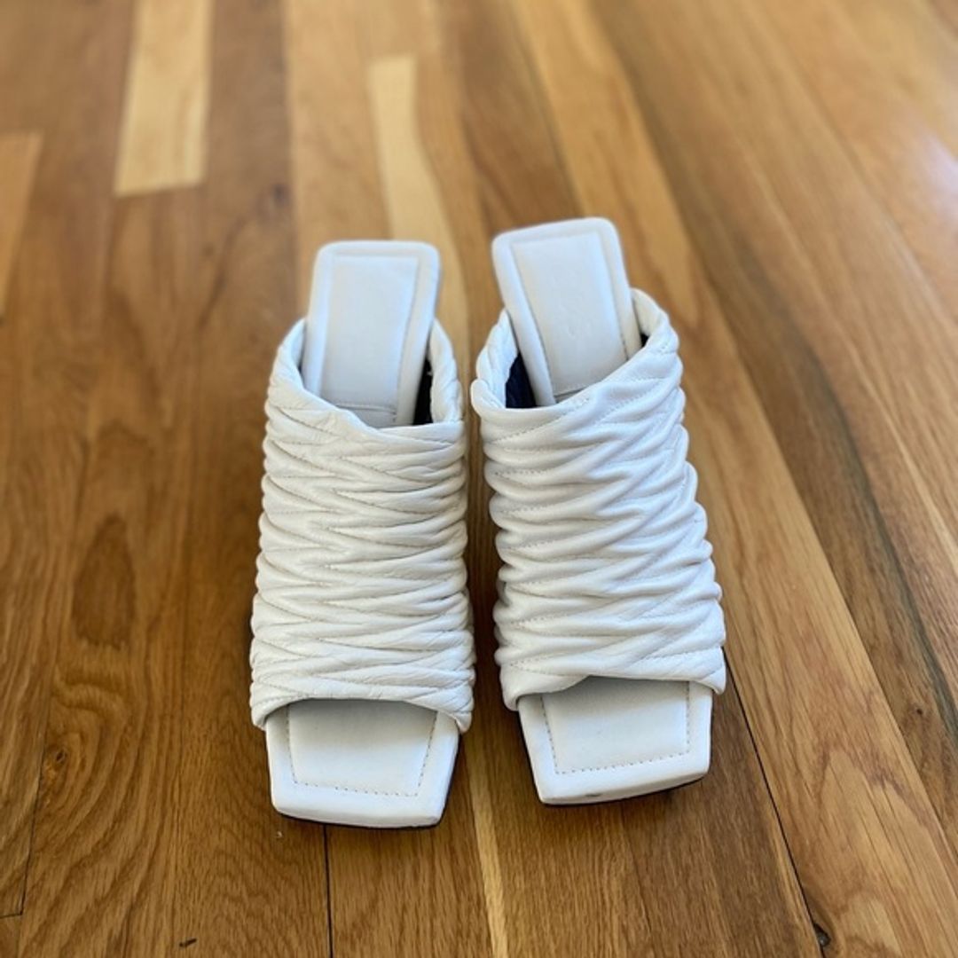 COS Women's Ivory Kitten Heel Mules