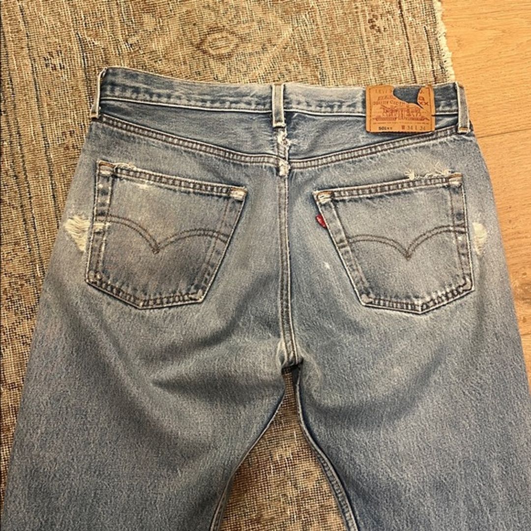 Levis Vintage Distressed Jeans