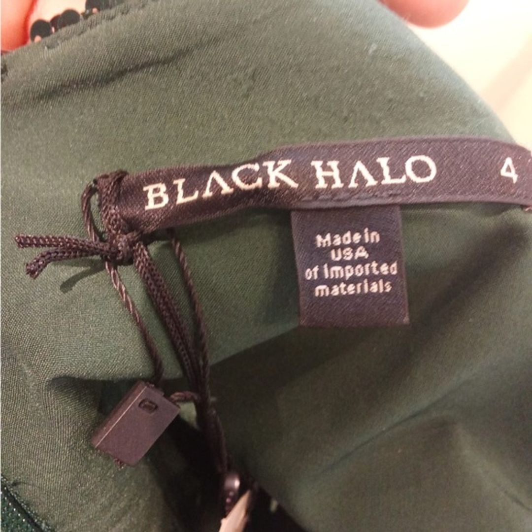 NWT Black Halo Emerald Sequin Dress - Size 4 US