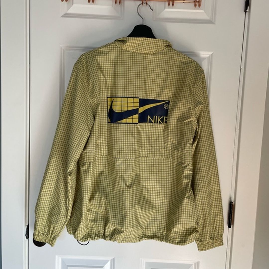 Nike Yellow Jacket