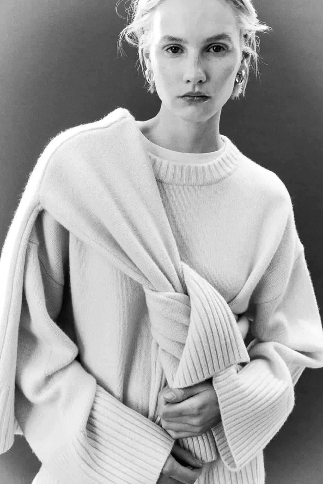 Oversized Cashmere-blend Sweater #4