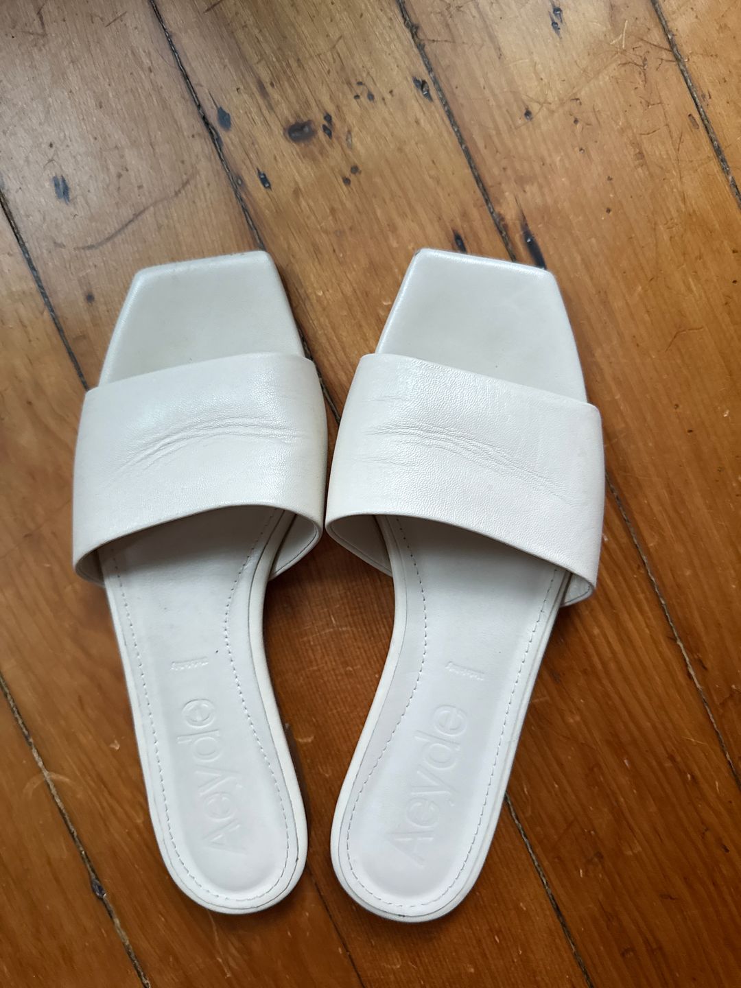 Anna leather sandals