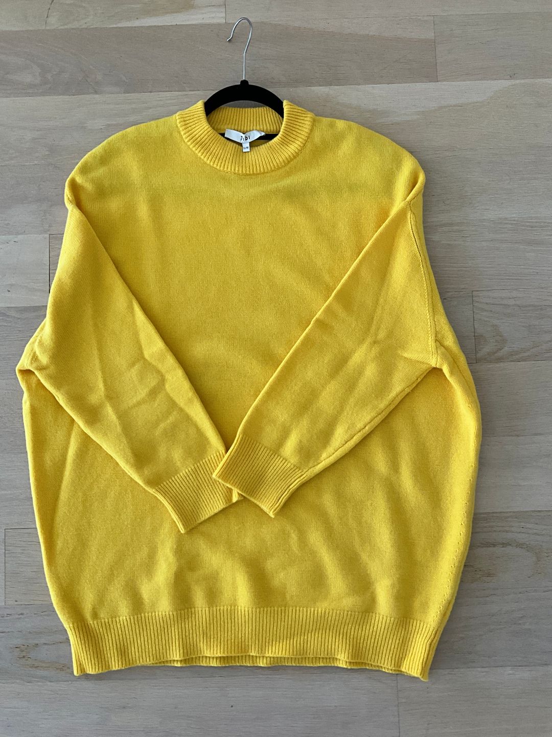 Airy Extrafine Wool Circular Origami Pullover