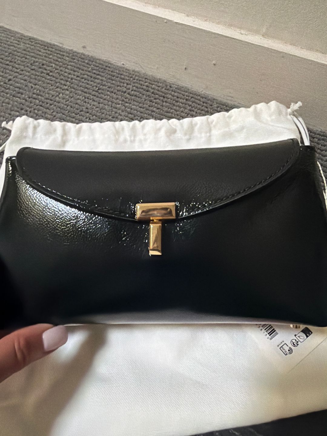 Mini T-lock naplack clutch black