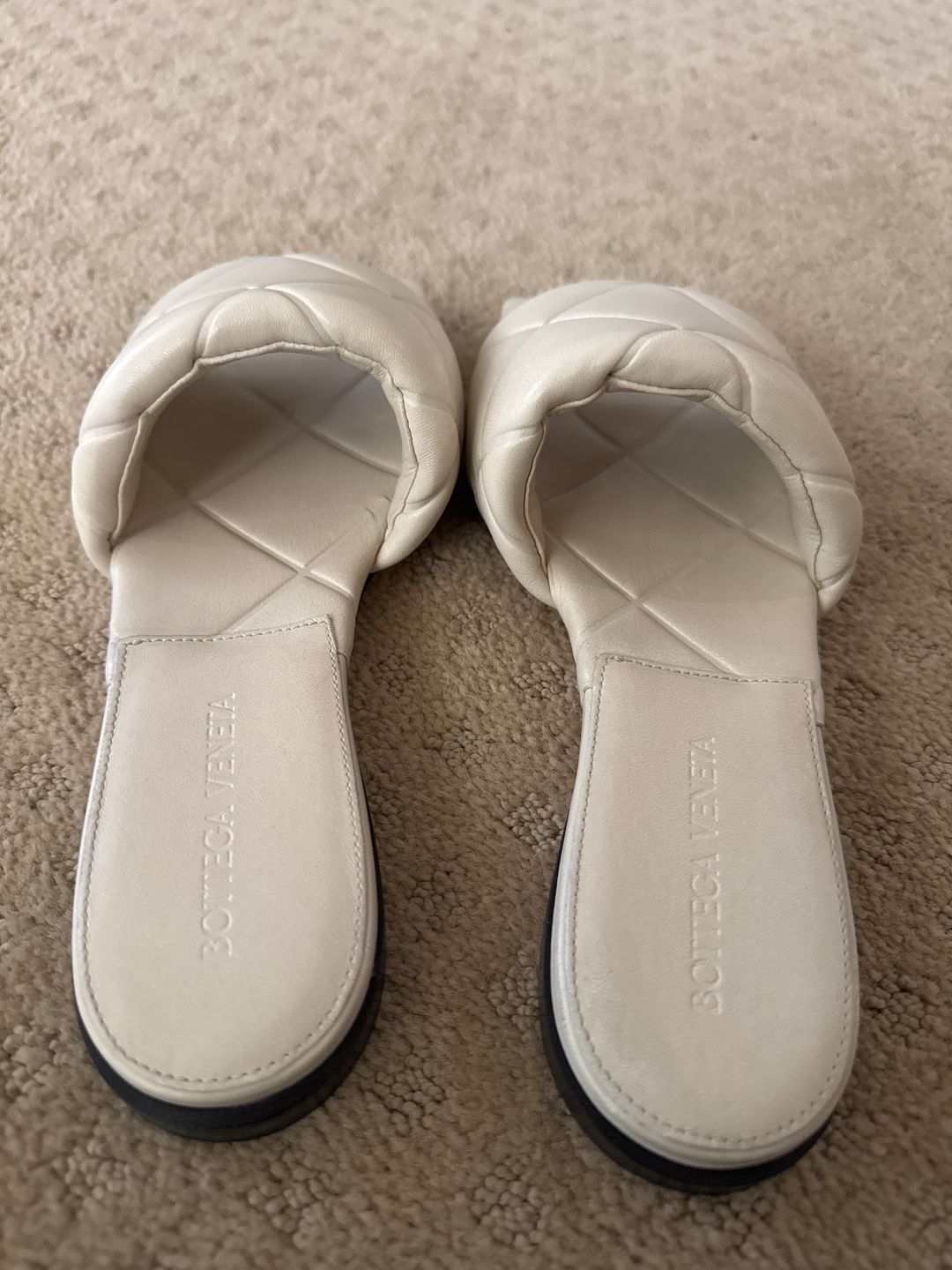 Bottega Veneta Embossed Lido flat