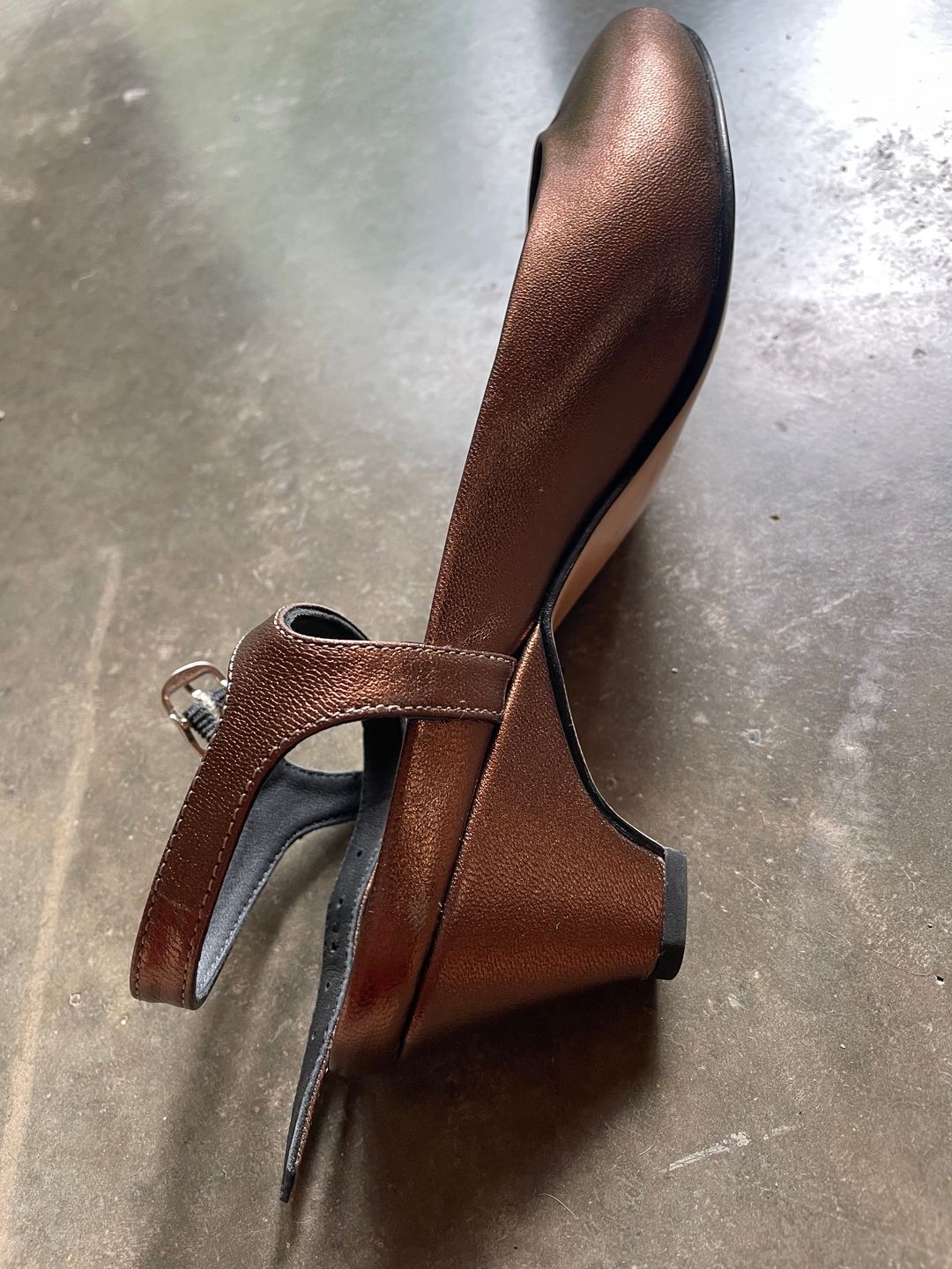 Danes Kitten Heel