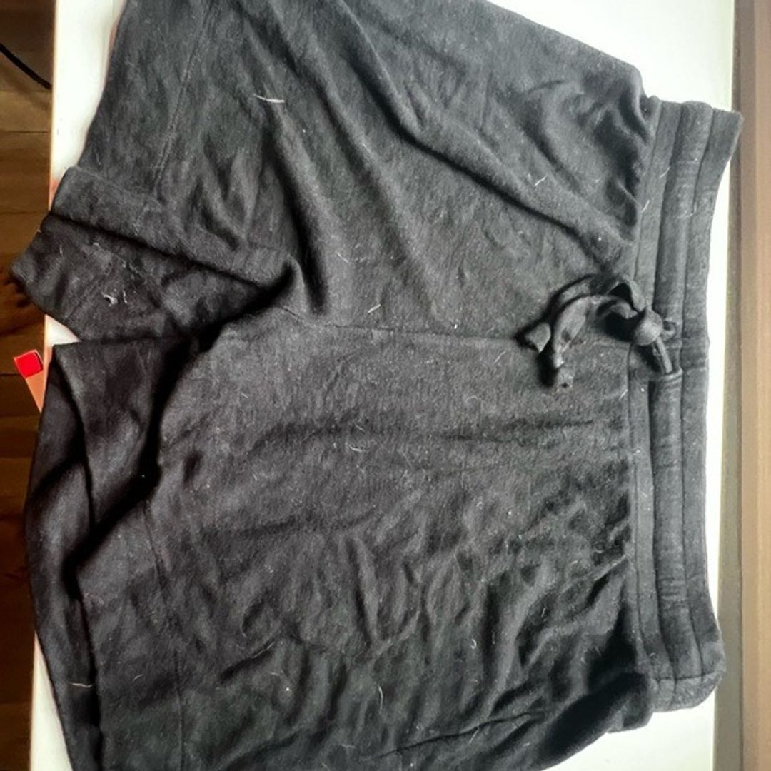 LESET Soft Viscose Knit Black Elastic Waist Shorts