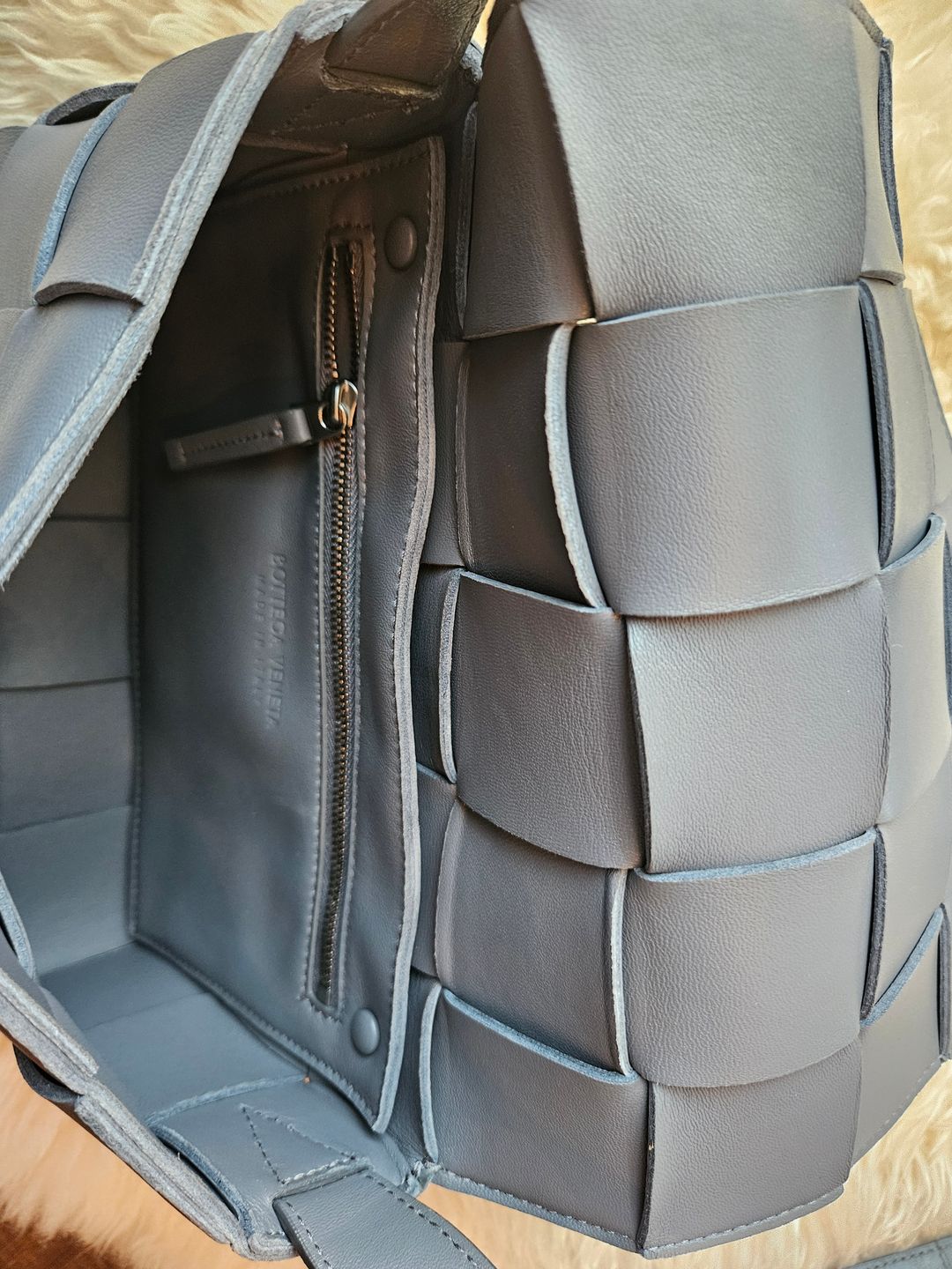 EUC. Bottega Veneta Cassette Bag