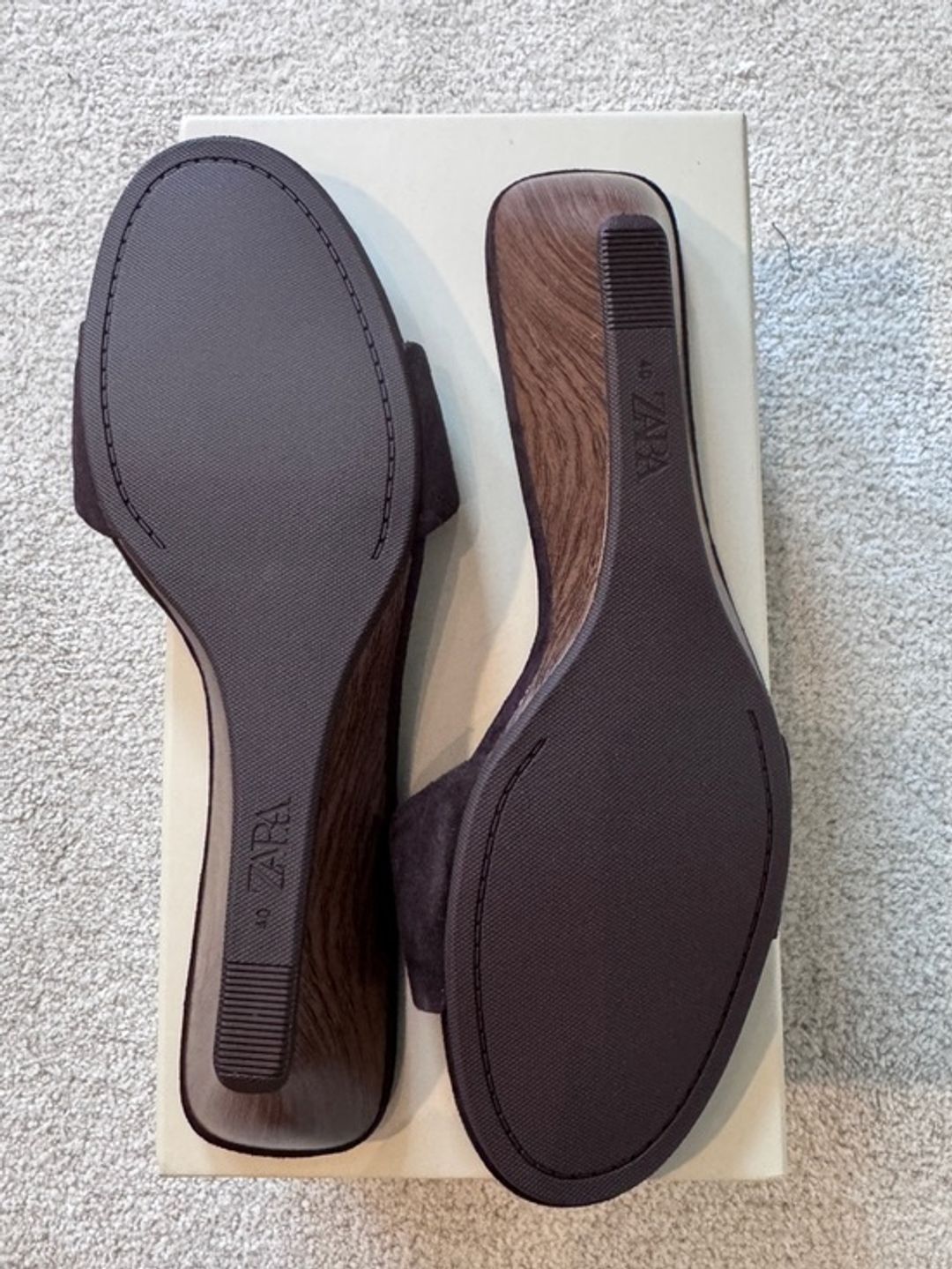 NWT Zara Wedge Sandal in Brown Suede