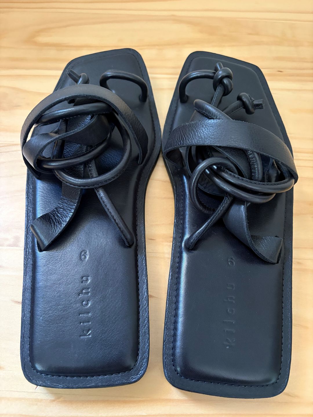 TOE TIED