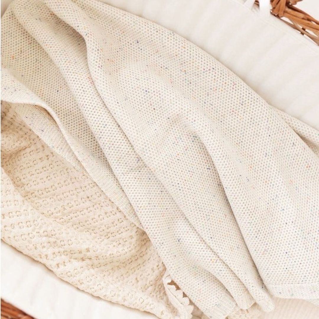 NWT Vince Fin & Vince Knit Blanket - Confetti